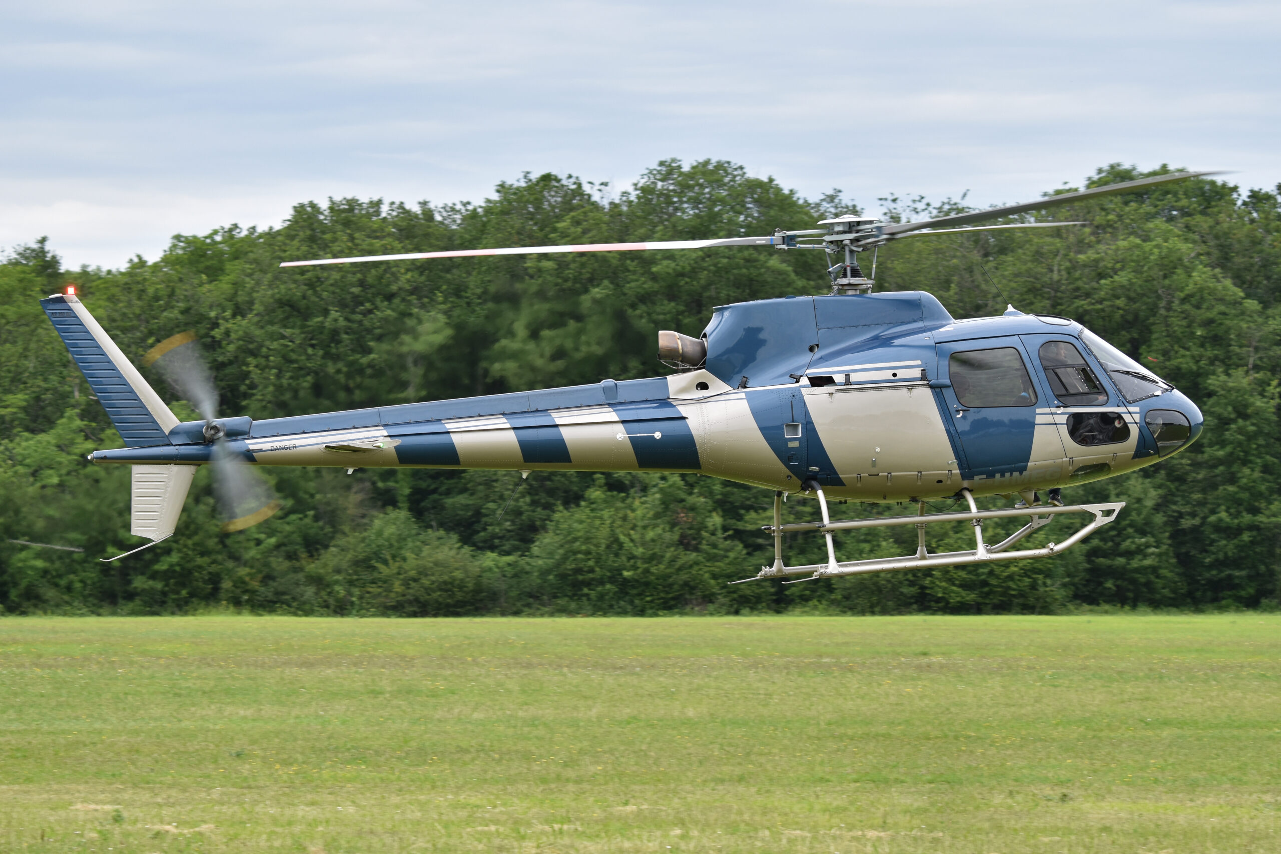 Helicóptero Esquilo B2 — táxi aéreo VOE MTX para a Agrishow 2026 em Ribeirão Preto